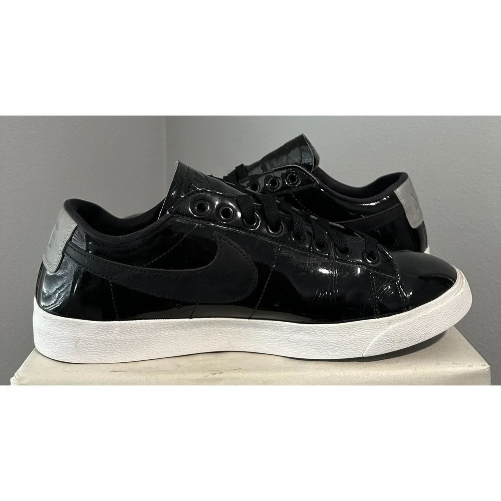 Nike Women's Blazer Low SE PRM AA1557-001 Fashion Sneaker Size 11